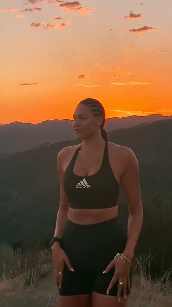 Elizabeth Cambage – new video so hot !!!