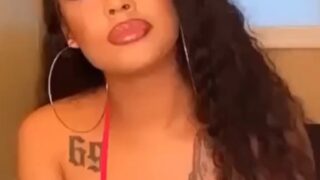 Ohsoyoujade Hot nude show big boobs