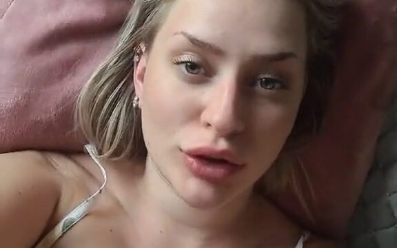 Snowmixy Show Big Boobs Bouncing Very Lewd- hot video