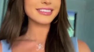 Mckinley Richardson Onlyfans leaks – Naked Big Tits  so lewd